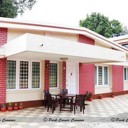 Park Corner Home Stay Coonoor Exteriör bild