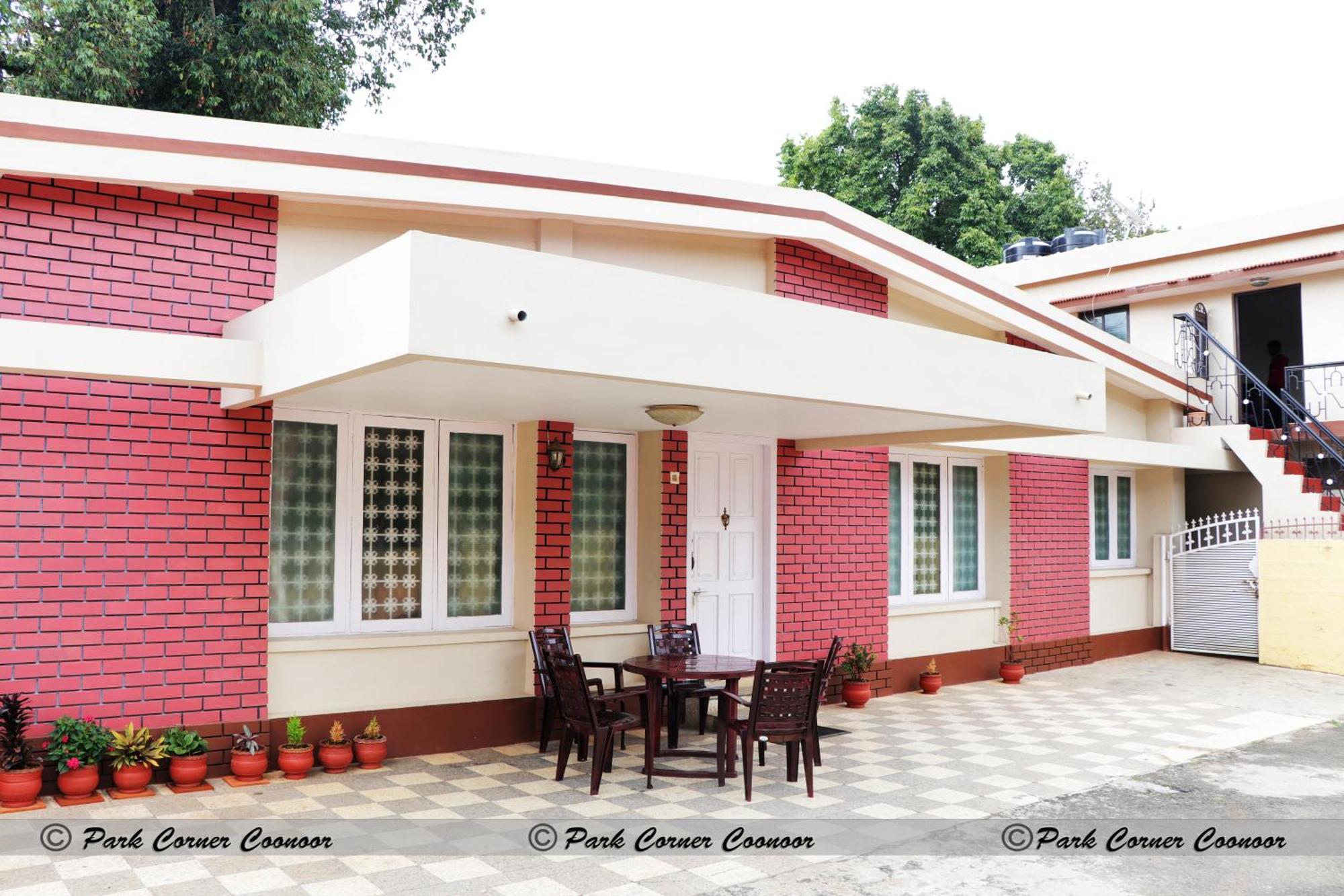 Park Corner Home Stay Coonoor Exteriör bild