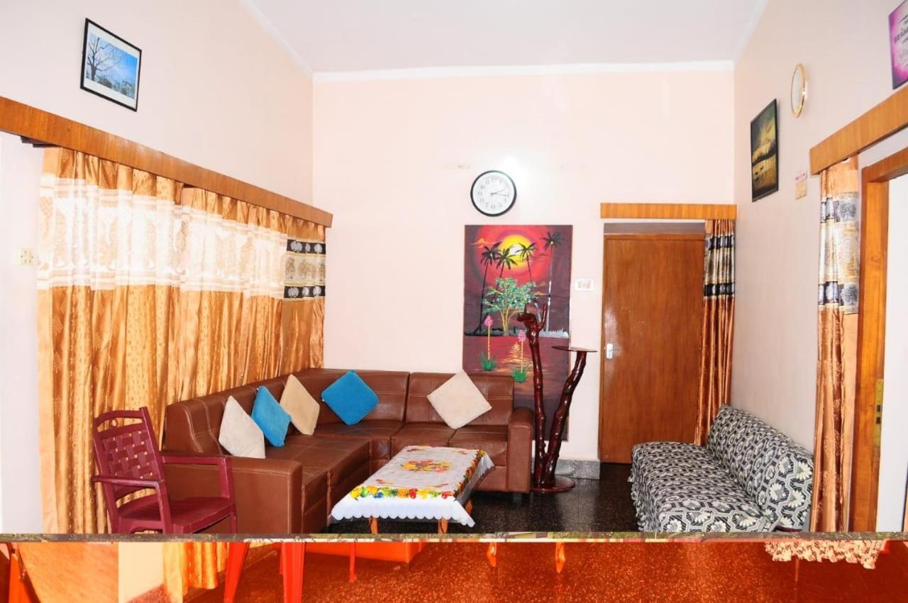 Park Corner Home Stay Coonoor Exteriör bild