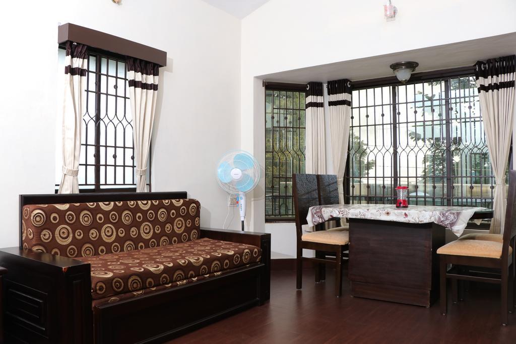 Park Corner Home Stay Coonoor Exteriör bild
