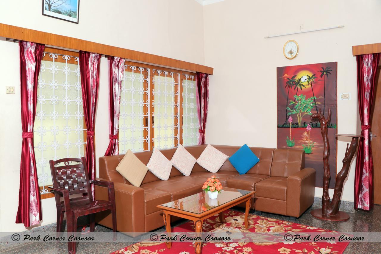 Park Corner Home Stay Coonoor Exteriör bild